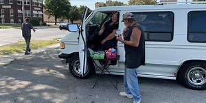 Woman known as ‘Crazy Sack Lady’ gets $1,200 to help Wichita homeless