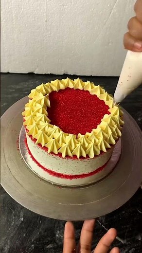 Red Velvet Cake Topper Birthday #cake #cakeidea #shortstorycake #shortsfeed