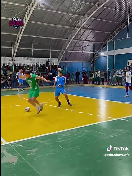 QUANDO O JOGADOR PERDE A LINHA. ☠️🔥 #SKILLS #DRIBBLING