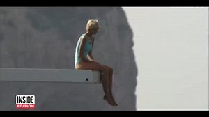 49K views · 553 reactions | The last season of Netflix's “The Crown” is recreating Princess Diana's final summer. In 1997, Diana was enjoying a six-week love affair with billionaire Dodi Fayed. The series also tackles the moment Diana and Fayed were waiting for their car inside the Ritz Hotel in Paris before she died. | Inside Edition | Facebook