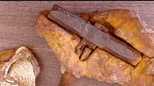 The London artifact - a hammer locked in rock for "millions of years"?