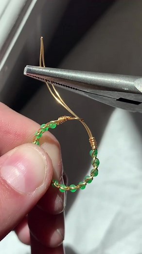 these are so fun to make I can’t stop #GoForTheHandful #braidedring #wirering #shopsmallbusiness #handmade #foryoupage #ringtutorial