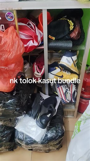 siapa nk combo kasut bundle Roger sy