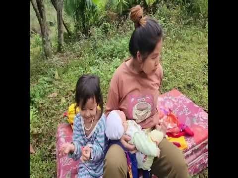 A Single Mother’s Day in the Forest With Her Children