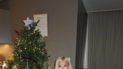 Rosé Celebrates Christmas in a transparent Minidress From This Celebrity-Favorite Emerging Designer