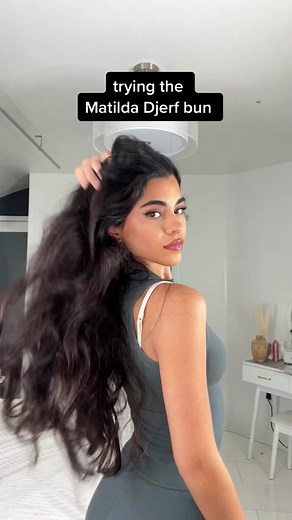 Matilda Djerf Bubble Bun Hairstyle Tutorial