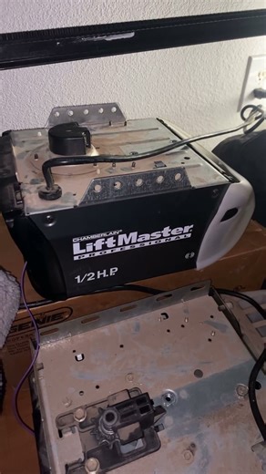 New opener- Liftmaster 3255M