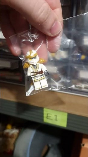 Picking LEGO BrickLink Order #19 | Minifig Parts ASMR #asmr #lego #order