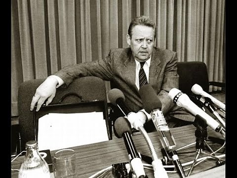 Schabowskis Pressekonferenz - 09.11.1989 - fast volle Länge + Berliner Mauer