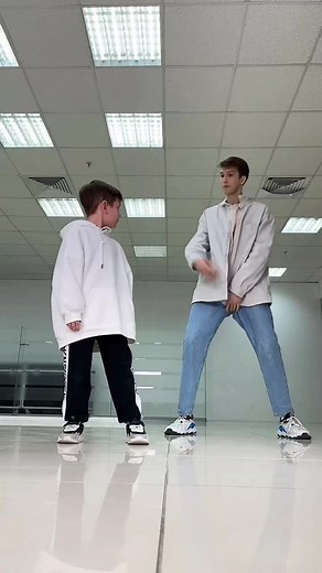 Fun Shuffle Challenge Dance Moves