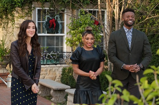 ‘Welcome To The Christmas Family Reunion’ Lifetime Movie Premiere: Cast, Trailer, Synopsis