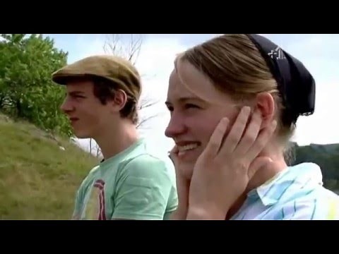 The Amish on Rumspringa - 3 of 4 - Living with rich people