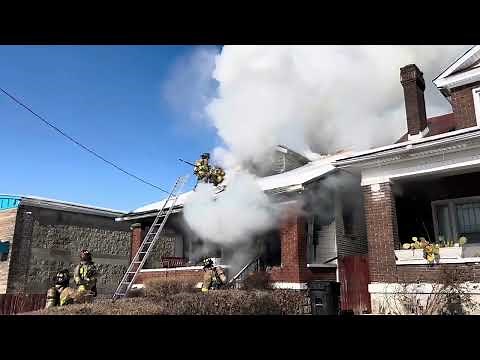 (Specialty Video)-Pre Arrival House Fire, Louisville KY 1/15/25