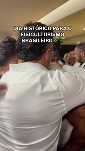 @ramondinopro faz história e se torna o primeiro brasileiro a vencer o MR. OLYMPIA !!! | Eduardo Correa