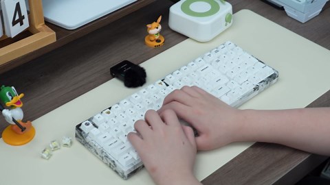 GATERON Jupiter Red Keyboard Switches, Linear 45gf RGB LED 5 Pin Factory Pre-lubed Key Switches for MX Mechanical Keyboard(Red,110PCS)