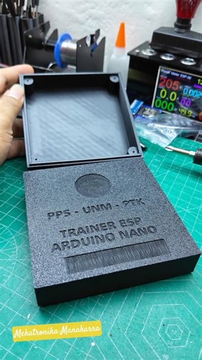 Design box trainer embedded system programming dengan sketchbup dan Printer 3D