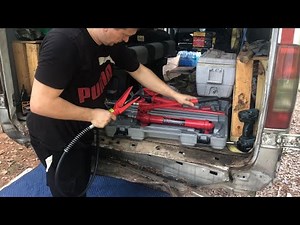 How to use a spreader when using Hydraulic Ram Jack