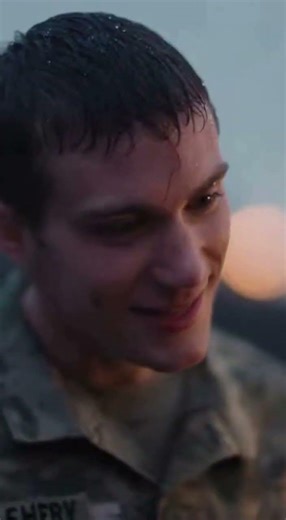 Heartwarming Soldier Stops Rainy Highway Rescue for Stranded Elderly Woman Emotional Kindness Wins!