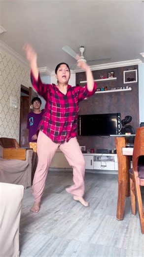 Don’t miss the end Unexpected entry @noobwithhriidey #garimaspride #banger #trending #dance