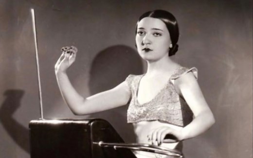 特雷门琴 Theremin play by Clara Rockmore