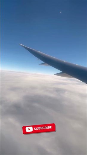 You've Never Seen the Moon Like This from an Airplane 🌙 #shorts #skyview