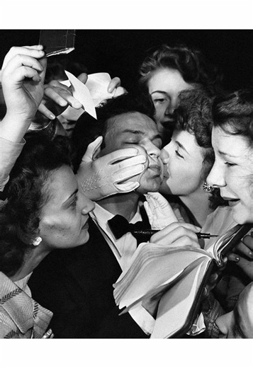 Adorable Cutie: A Sweet Moment With Frank Sinatra