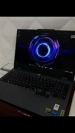 Processor : Intel® Core i5-13450HX, 10C (6P 4E) / 16T, P-core 2.4 / 4.6GHz, E-core 1.8 / 3.4GHz, 20MB Intel Smart Cache Graphics : NVIDIA® GeForce RTX™ 5050 8GB GDDR7, Boost Clock 2370MHz, TGP 100W, 440 AI TOPS Memory : 1x 16GB SODIMM DDR5-4800 Storage : 512GB SSD M.2 2242 PCIe® 4.0x4 NVMe® Display : 15.6