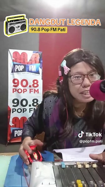 Menggoda dengan Dangdut Legenda di Radio Pop FM