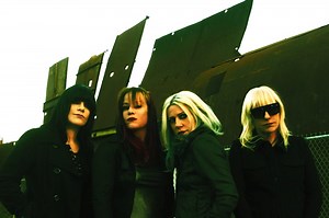 L7 announce new album, Scatter the Rats, share "Burn Baby": Stream
