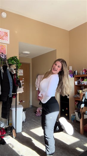 Dorm Dancing Day 33: Exciting New Choreography