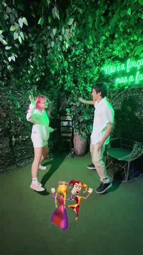 Us meme 🤡👸🏻 #clown #queen #dance #meme #casal #namorados #pov #dance #trend