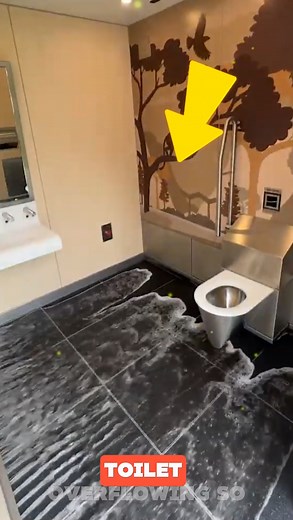 🚽🤖✨ Genius Self-Cleaning Toilet These advanced automated toilets are designed with cutting-edge hygienic technology to ensure maximum cleanliness and user safety. Equipped with no-touch smart sensors, they provide a completely clean and dry experience in just 20 seconds, powered by Sanitronics innovation. Credits : @ SanitronicsToilets / YT #SmartHygiene #CleanTechnology #Sanitronics #technews #technology | Paper Tech