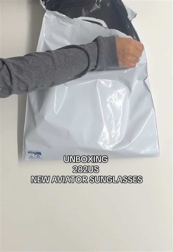 UNBOXING NEW 282US AVIATOR SUNGLASSES Available online and in store. #fashionsunglaases #unboxing #deliberti #fashiontiktok #luxuryfashion