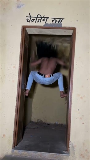 Who walk in the changing room in midnight 👻☠️