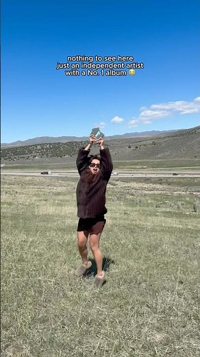Meanwhile in a random field in Idaho 😭