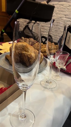 Відео користувача kalipso_6666 (@kalipso_6666) з композицією «оригинальный звук - rus.subtitles»