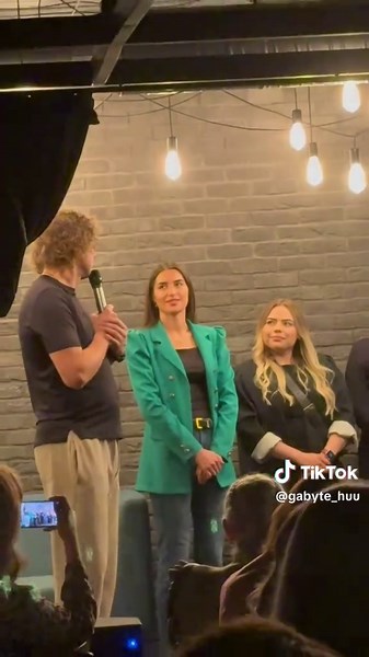 Saparis visa tiesa pasakė apie mane iš veidotyros pusės, nereali patirtis. 🤎 Visada žavėjausi žmonėmis, kurie iš veido gali pamatyti daugiau nei tik išorę: charakterį, stiprybes, kryptį, kuria eiti.🙌 Veidotyra mane traukia jau seniai. Esu praėjusi bazinius mokymus pas Ž. Sadauską ir tikrai taip, tai padeda greičiau pažinti žmogų, suprasti jo būdą, stipriąsias puses ir tai, kas jam iš tiesų svarbu. #veidotyra #patirtis #fyp