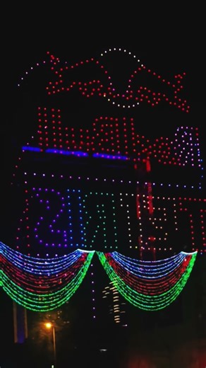 #redbull #redbullracing gives wings to dubai frame time for take off