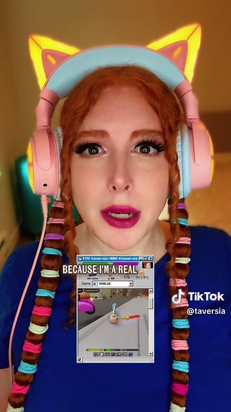 mwah~! 😘 #dahoodroblox #robloxbarbie #taversia | Roblox