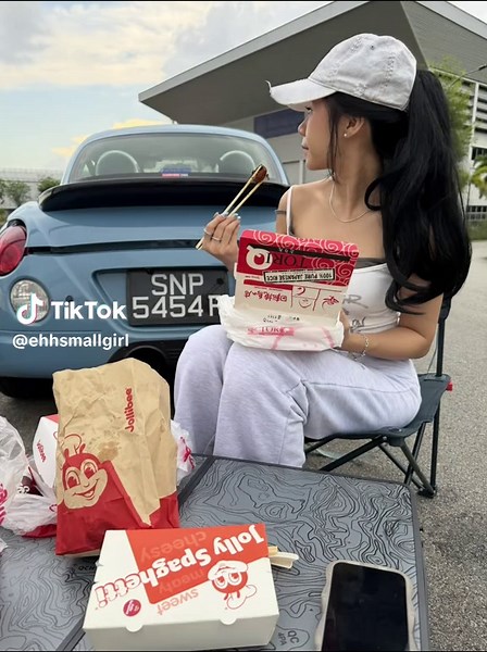 Tori Q Picnic Experience: A Food Lover's Delight