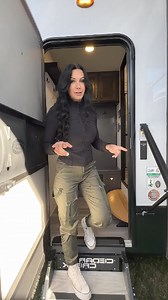 639K views · 10K reactions | 5th Wheel With A Mudroom! How Cute! #ValReview #RVTour #rvsupershow #rvshow #hersheyPA | The Travel Show | Facebook