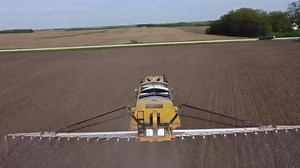 28K views | Reduce starter fertilizer costs with decreased grain moisture at harvest. You won't want to miss out on these 15 fertilizer tips from Successful Farming. | Crop Nutrition | Facebook