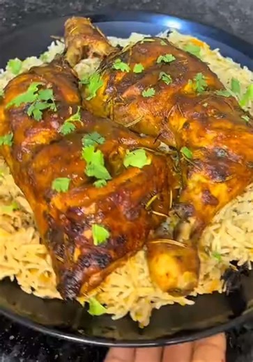 Bariis iyo Chicken: Cunto Macaan oo Qado Wanaagsan