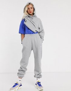 Nike Collection Fleece loose-fit cuffed sweatpants in gray heather | ASOS