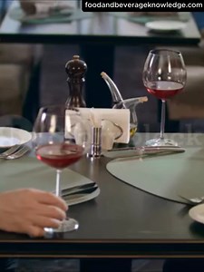 ✨ Ever wondered how restaurants serve food in so many unique ways? From English Family-style meals to French elegance and even buffets & kiosks, food and beverage service has a fascinating variety! 🍴🥂 🎥 I just uploaded a short video breaking down: 👉 Table Service (English, American, French, Silver, Russian…) 👉 Assisted Service (Buffet, Cafeteria) 👉 Self-Service (Food courts, kiosks, takeaway…) 👉 Special Services (Room service, delivery, lounge, grill room…) 📲 Watch the video and find out