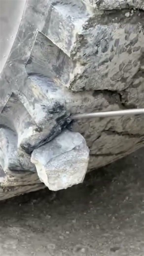 How to Repair a Truck Tire That Hit a Large Rock#Car #hsr #mechanic #short #viral #machine