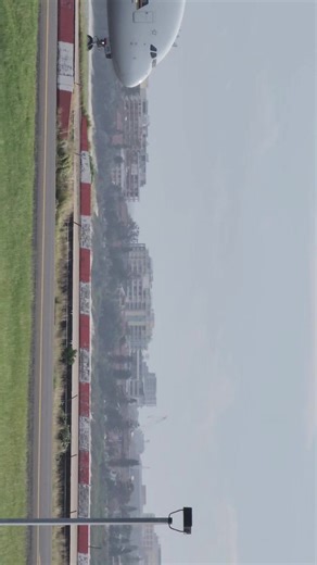 Singapore Airlines A380 Takes Off from Sydney Airport