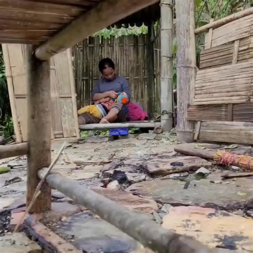 Beautiful Single Mom on Reels