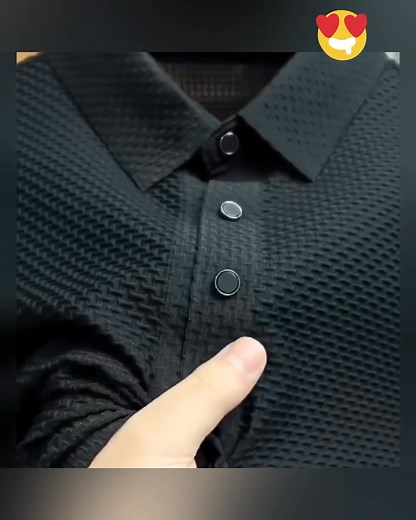 🔥 Le polo qui change la donne ! 🔥 Marre des polos qui se froissent en un clin d’œil ? Adoptez notre Polo Slim Infroissable : élégant, respirant et toujours impeccable, sans effort. Que ce soit pour une réunion pro ou une sortie stylée, il vous assure un look parfait en toutes circonstances. 👉https://xploriom.com/products/polo-slim-texture-infroissable-cd ✔️ Infroissable : fini le repassage ! ✔️ Coupe slim ajustée : met en valeur votre silhouette ✔️ Confort maximal : léger et respirant 🛒 Ne p