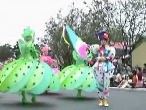 Tokyo Disneyland day time parade 'Disney Carnival 15th anniversary' in 1998